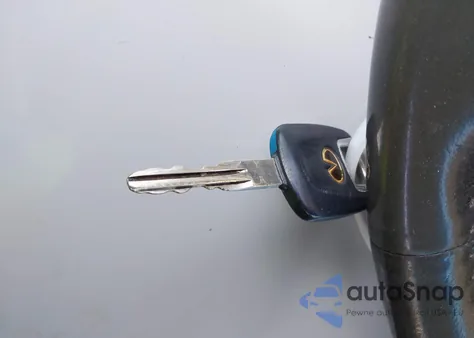 2000 Infiniti I30 Luxury/Touring z USA, uszkodzony, nr VIN JNKCA31A8YT118924